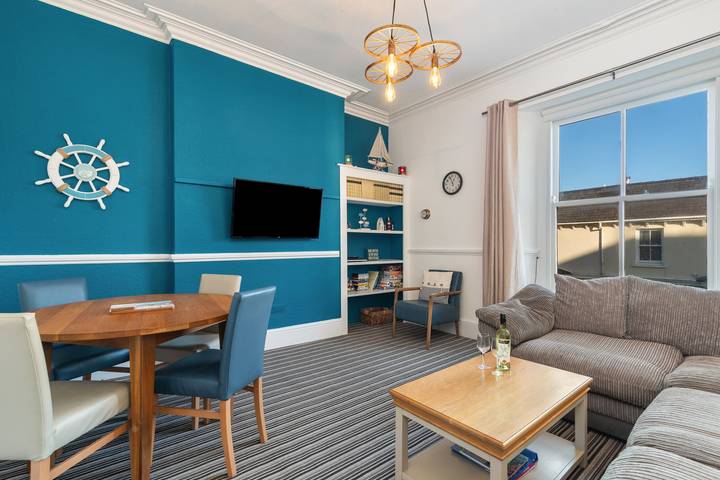 Apartment for 4 people, with ocean view, child-friendly in Tenby