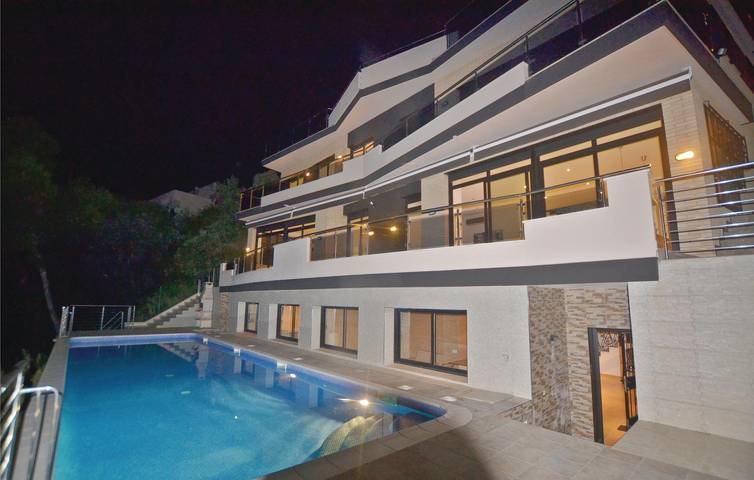 Ferienhaus für 12 Personen, mit Terrasse in Santa Susanna - 3