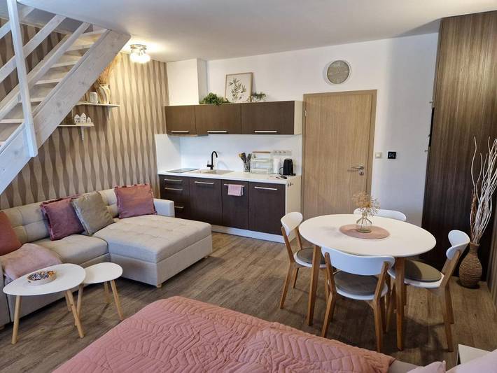 Apartamento de vacaciones para 5 personas, con piscina y jardín - 1