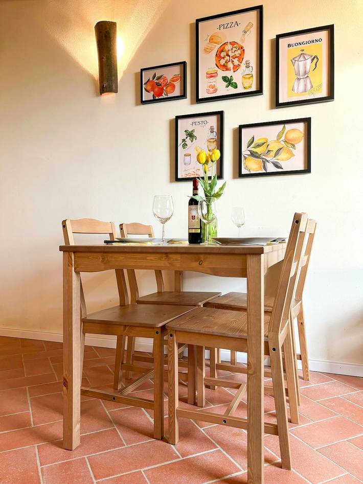 Appartamento intero, Appartamento toscano con vista mozzafiato a Iano in Montaione, Firenze province