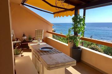 Gîte pour 4 personnes, avec balcon/terrasse à Cala Gonone