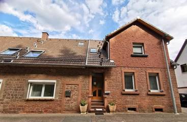 Gîte pour 4 personnes, avec terrasse ainsi que jardin et vue à Lemberg