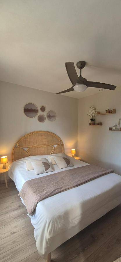 Location de vacances pour 4 personnes, avec piscine ainsi que jardin et terrasse à Calenzana - 4