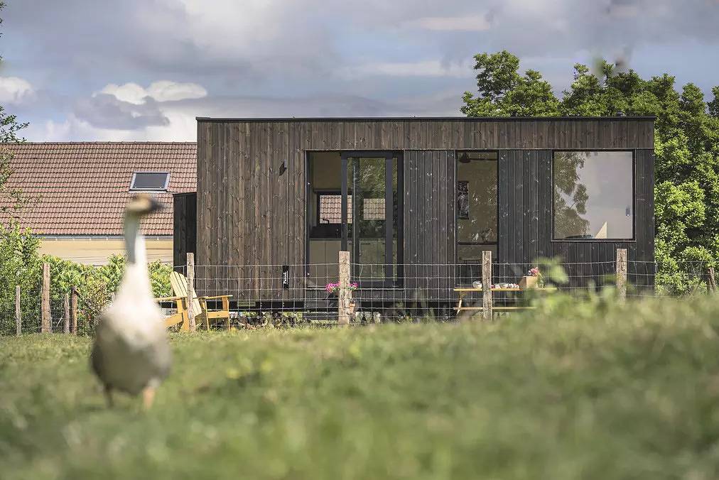 Ganze Wohnung, Kleines Haus umgeben von Tieren im Jura in Les Hays, Jura