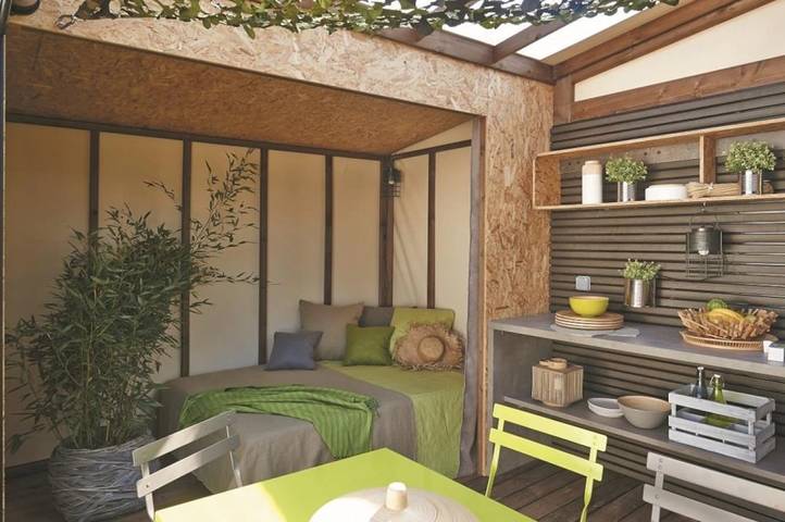 Tente pour 4 personnes, avec bassin pour enfant dans les Pyrénées-Orientales - 3