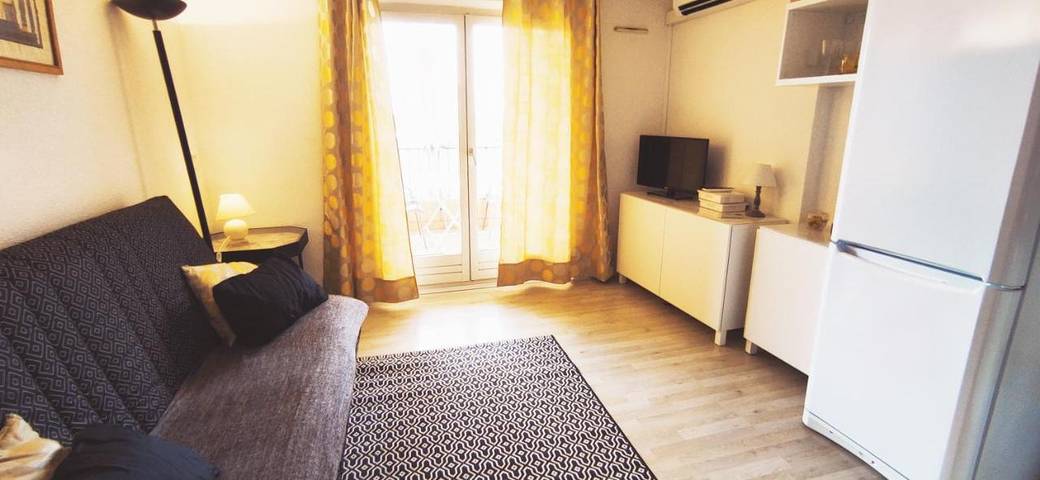 Gîte pour 4 personnes, avec terrasse et vue, animaux acceptés dans Agay - 3