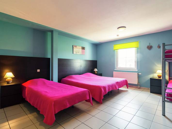 Location de vacances pour 32 personnes, avec sauna et jardin, animaux acceptés à Léglise - 4
