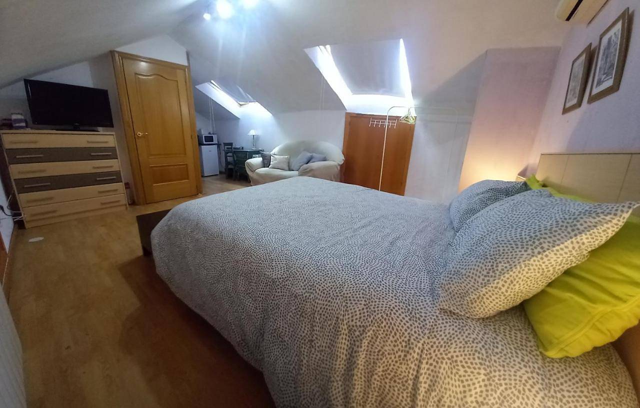 Apartamento vacacional entero, Double Room in Rivas-Vaciamadrid, Área Metropolitana de Madrid