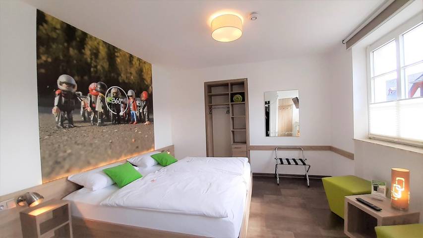 Hotel für 2 Personen, mit Terrasse an der Mosel - 4