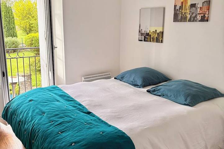 Location de vacances pour 9 personnes à La Vicomté-sur-Rance - 2