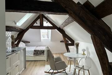 Appartement De Vacances pour 2 Personnes dans Pontoise, Val-d'Oise, Photo 3