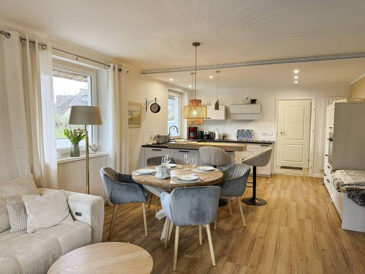 Ferienwohnung für 4 Personen, mit Terrasse und Pool auf Sylt - 2