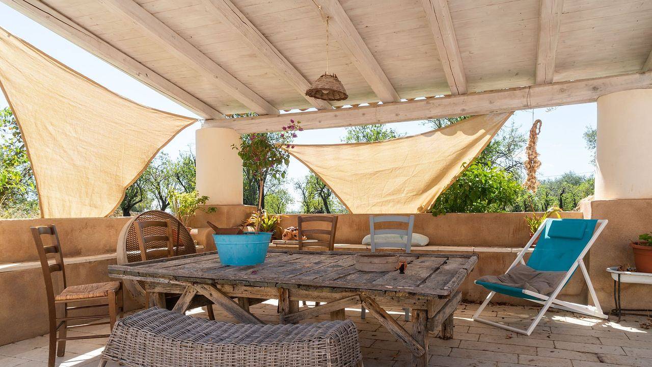 Farm for 17 people with terrace in Noto, Noto region