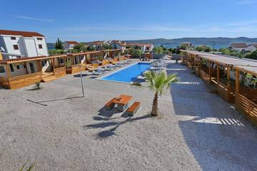 Wohnwagen für 6 Personen in Turanj, Zadar, Bild 4