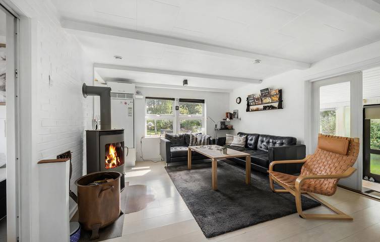 Ferienhaus für 4 Personen, mit Seeblick und Ausblick sowie Garten