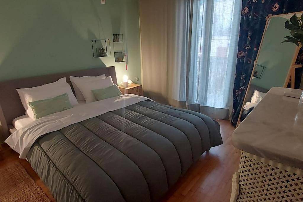 Apartamento entero, Athina en Atenas - Apartamento de dos habitaciones in Sección central de Atenas, Atenas