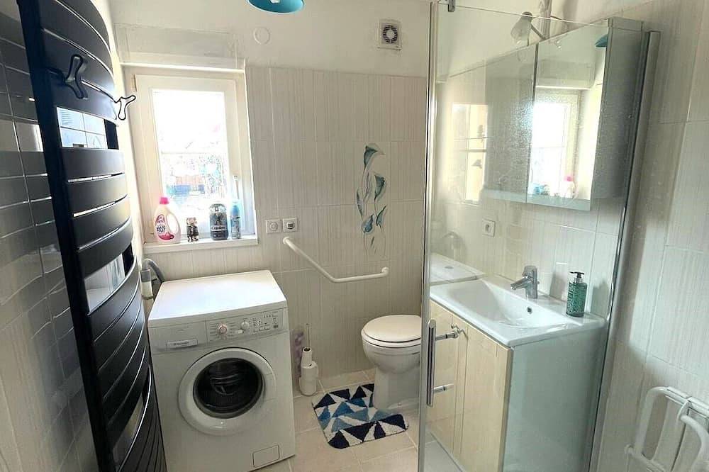 Apartamento entero, Casa rural en una bonita casa en Alsacia en Illfurth \"Haut-Rhin\" in Illfurth, Región de Altkirch