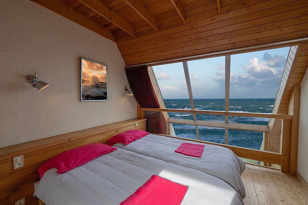 Freistehende Villa mit Blick auf das Meer: \"Füsse Im Wasser\". Freie Sicht. in Plouescat, Ceinture Dorée