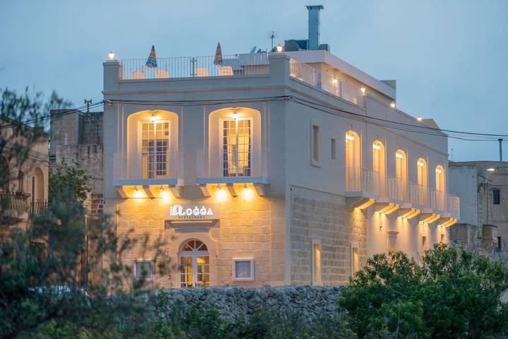 Hotel für 2 Personen, mit Pool und Terrasse - 1