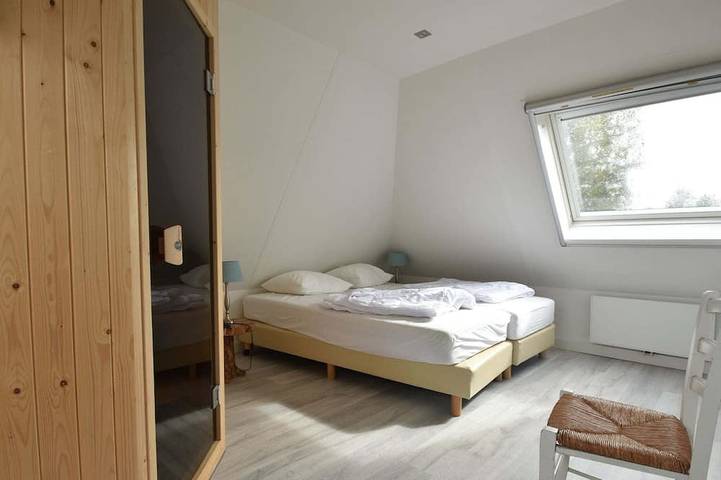 Ferienhaus für 8 Personen, mit Pool und Garten sowie Sauna und Terrasse in Earnewâld - 4