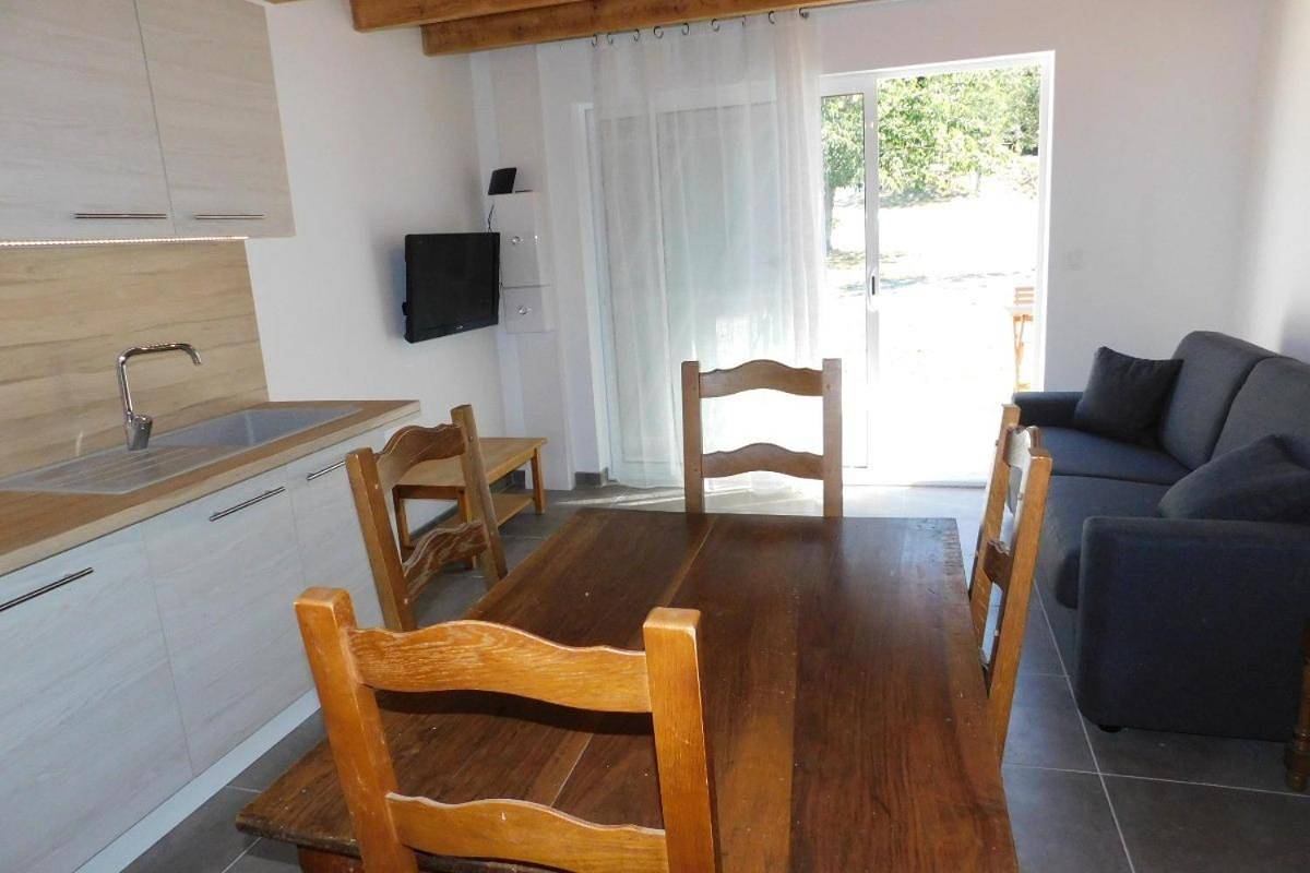 Maison indépendante de plain-pied avec jardin in Vals-les-Bains, Parc naturel régional des Monts d'Ardèche