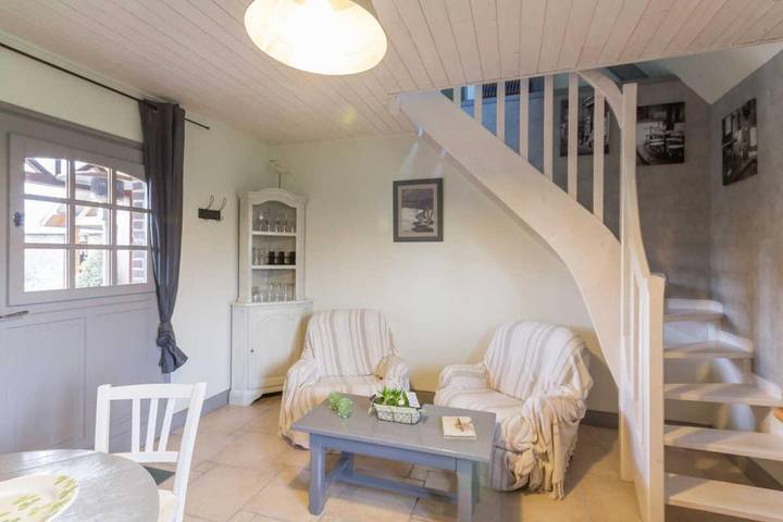 Location de vacances pour 2 personnes, avec jardin dans Brunville