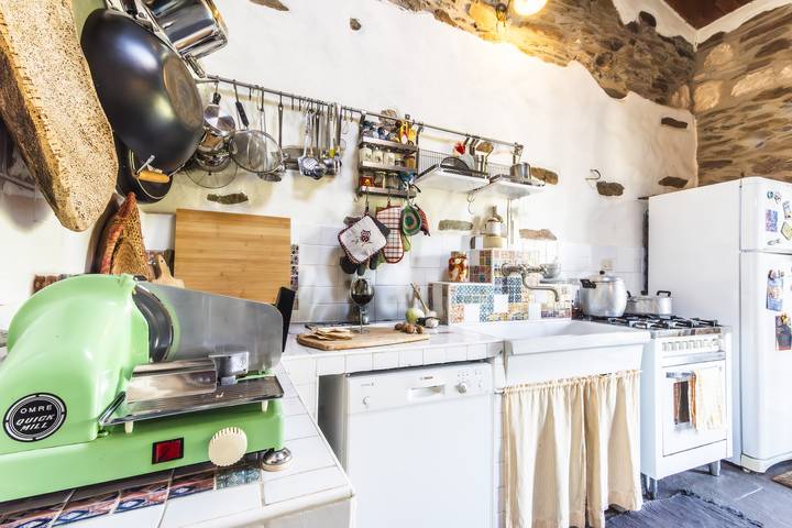 Location de vacances pour 5 personnes, avec terrasse, animaux acceptés à Sassari - 3