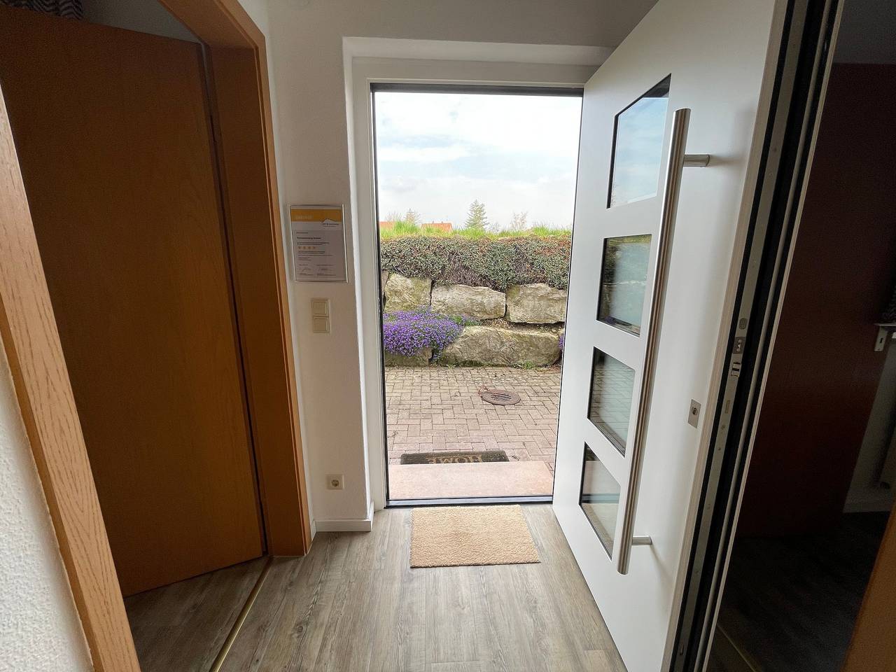 Ganze Ferienwohnung, Ferienwohnung Scherer - 2-Zimmer Fewo, Souterrain, 40 m² in Radolfzell am Bodensee, Untersee