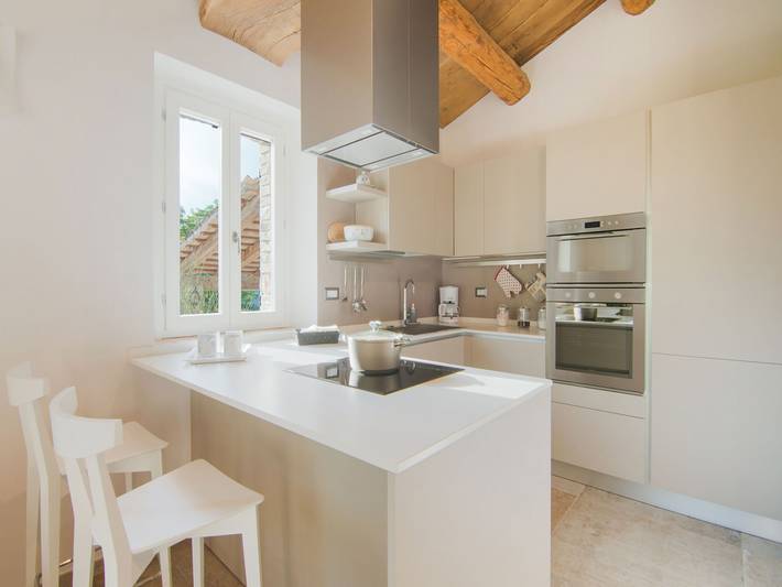 Villa für 10 Personen, mit Pool und Garten sowie Terrasse, kinderfreundlich in Marche - 3