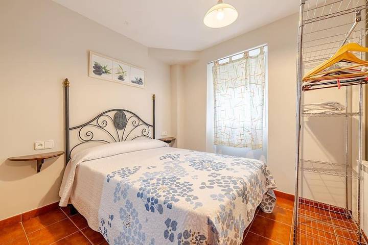 Location de vacances pour 10 personnes, avec piscine ainsi que jardin et terrasse, animaux acceptés à Alcover - 4