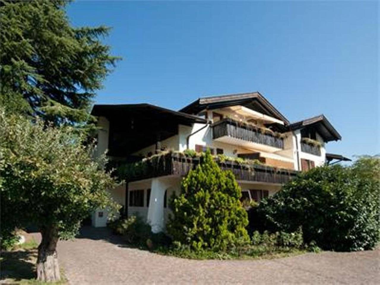 Ganze Ferienwohnung, Pension Sunnwend in Prissian, Tisens