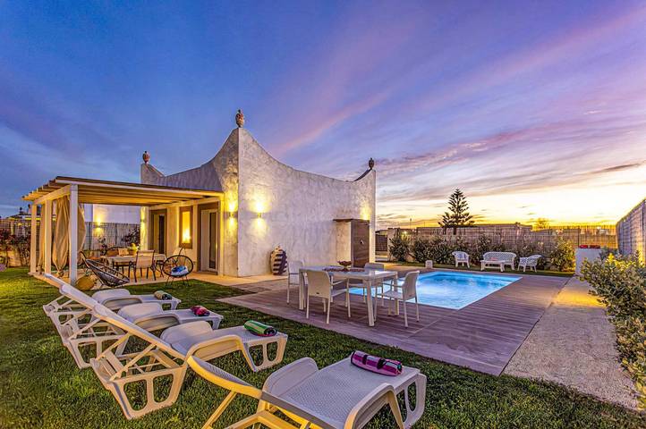 Villa per 4 persone, con giardino in Santa Maria del Focallo