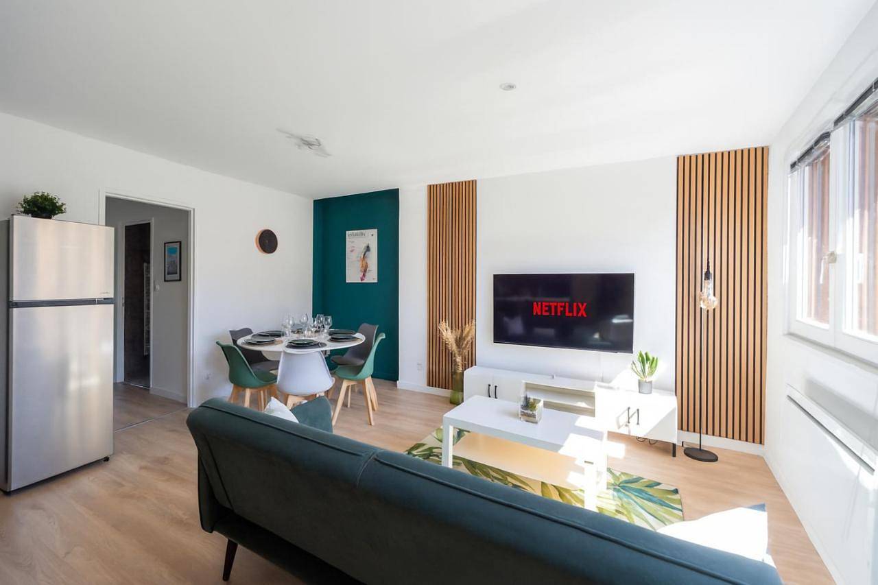 Appartement entier, Two-Bedroom Apartment in Mâcon, Région de Mâcon