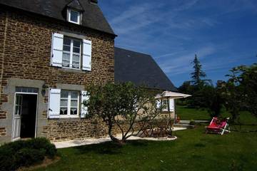 Gîte pour 2 personnes, avec terrasse et jardin à Le Mesnil-Ozenne