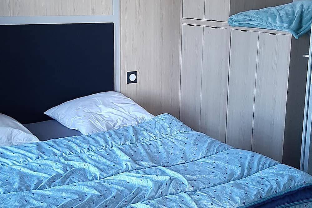 Chalet 3 hab. con piscina climatizada, cerca del Golfo de Morbihan, ideal para vacaciones naturales in Marzan, Côte des Mégalithes