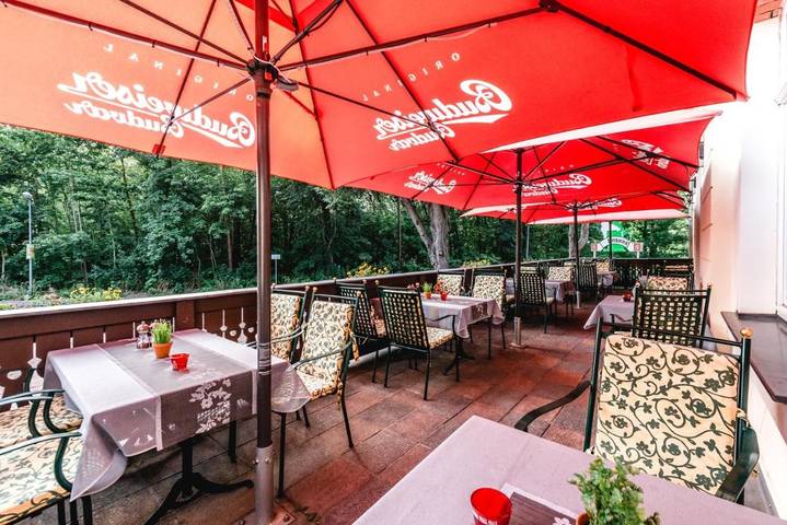 Hotel für 4 Personen, mit Balkon und Terrasse sowie Garten in Coswig - 3