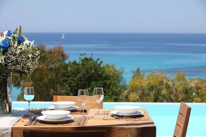 Villa for 6 people, with balcony in Agios Nikitas