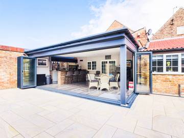 Cottage for 10 People in Flamborough, Yorkshire, Photo 1