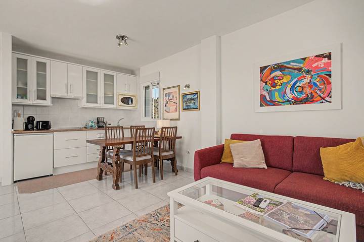 Entire apartment, Panoramic Views Apartment Near Coast & Nature with Sea Views in Vélez-Málaga, Cordillera Penibética