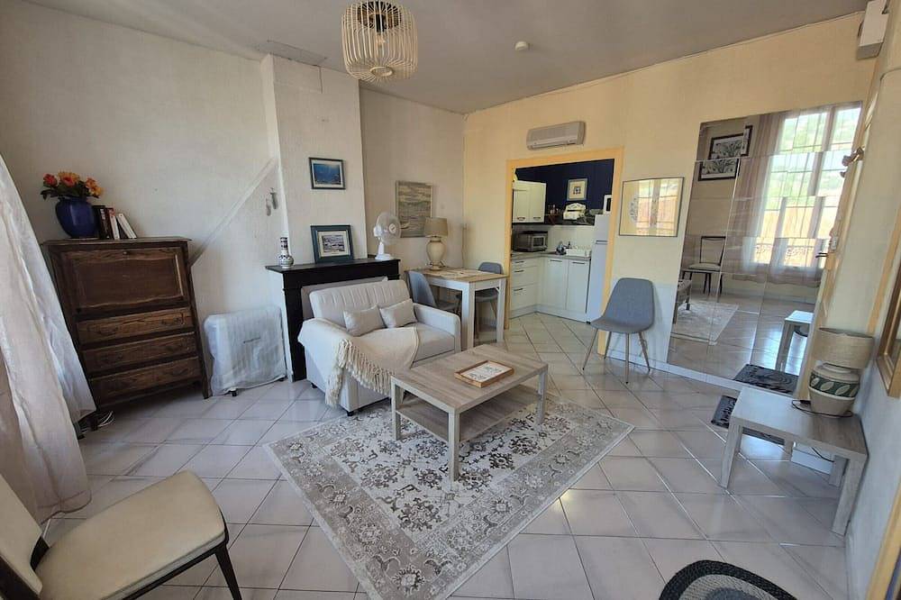 Appartamento intero, 1-Bedroom Apartment 50m from the Beach in Collioure in La Côte Vermeille, Collioure