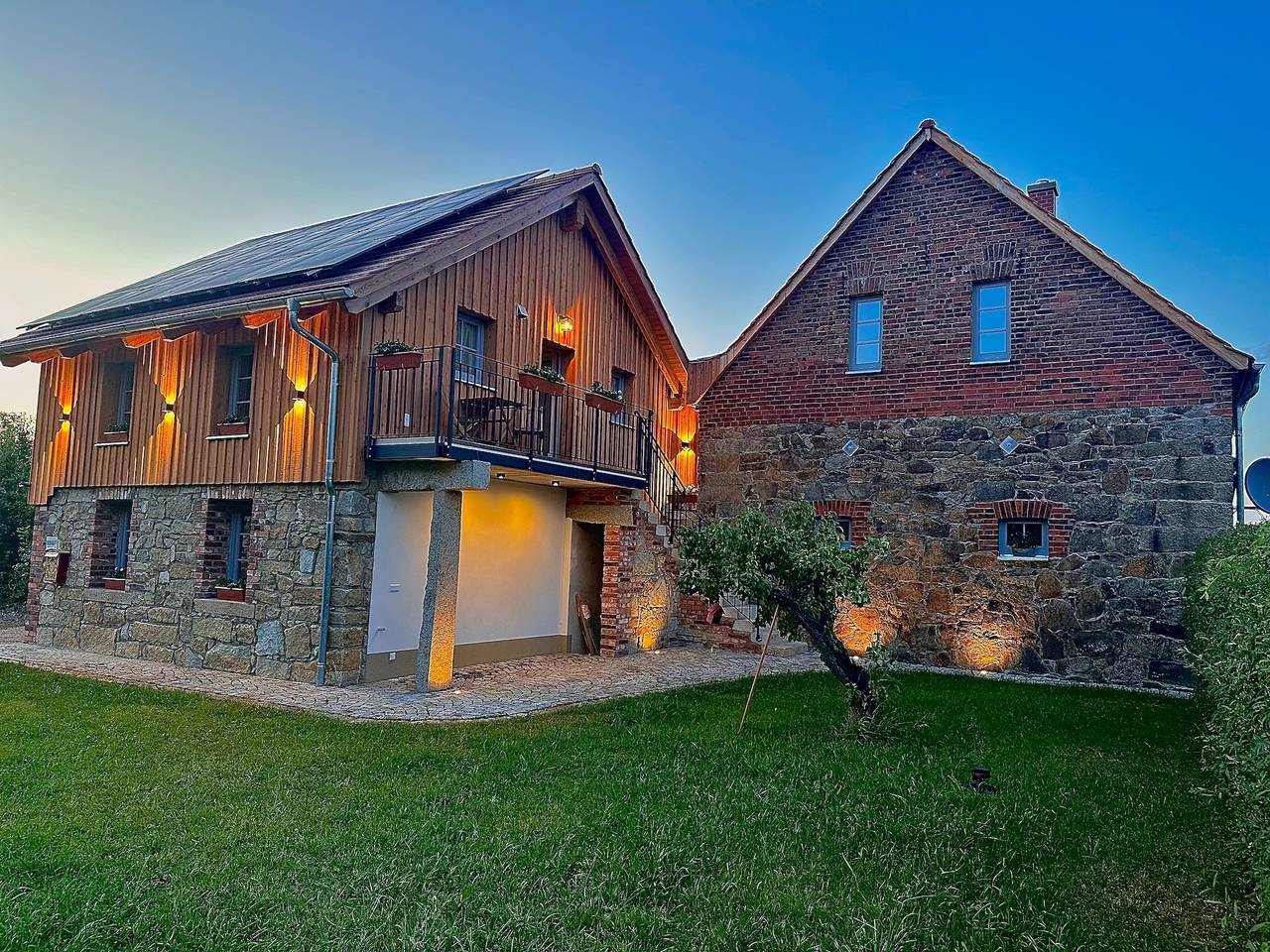Appartamento intero, Aubrac - Fattoria biologica Königshainer Berge con giardino privato, balcone e Wi-Fi in Königshain, Oberlausitz-Niederschlesien