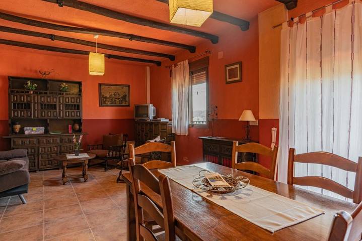 Casa rural para 8 personas, con vistas y terraza, Se admiten mascotas en Elche de la Sierra - 3