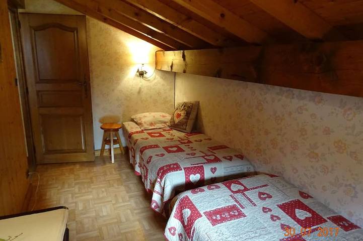 Gîte pour 5 personnes, avec balcon à Cordon - 3