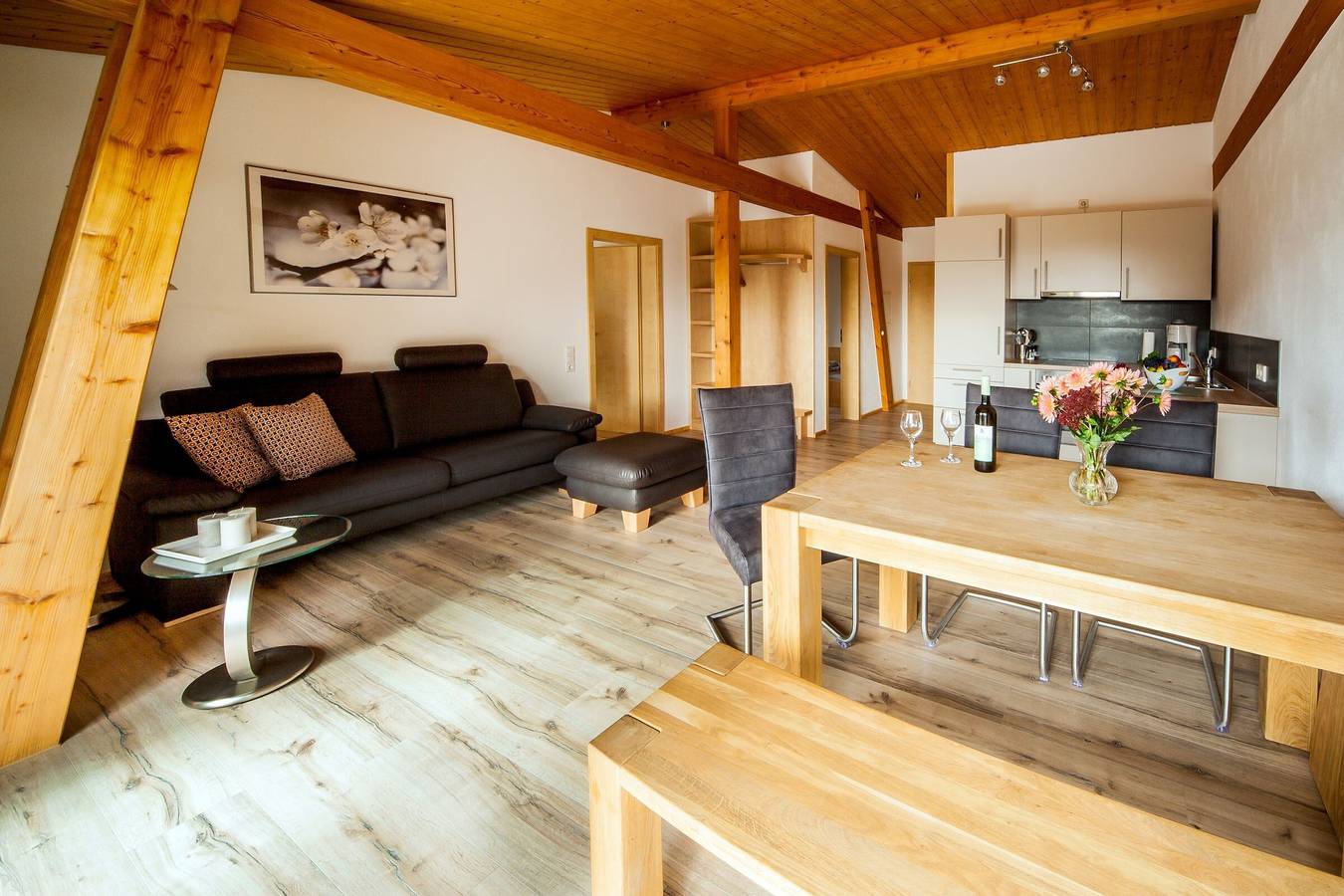 Ganze Wohnung, Ferienwohnung '60qm, 2 Schlafzimmer' mit Balkon und WLAN in Radolfzell am Bodensee, Hegau