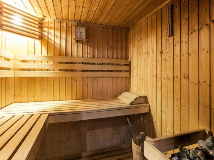 Gîte pour 7 personnes, avec piscine, adapté aux familles dans Station De Valmeinier - 4