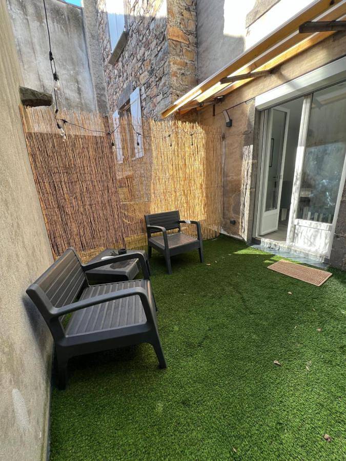 Location de vacances pour 8 personnes, avec terrasse à Ceyrat - 2