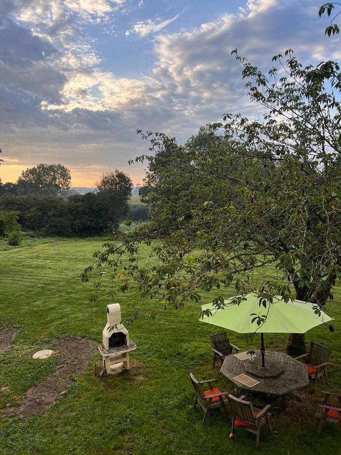 Petit Coin de Paradis Studio in Moyon, Région de Saint-Lô
