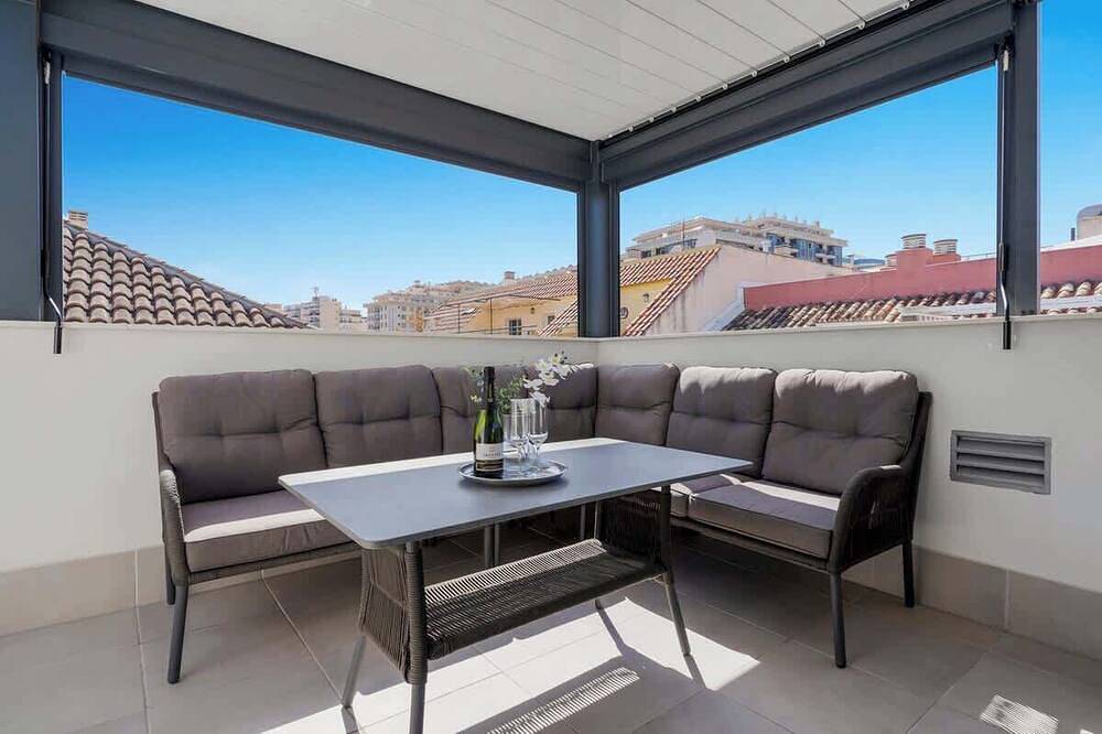 Ganze Wohnung, Penthouse in Fuengirola by Costarentals in Los Boliches, Fuengirola