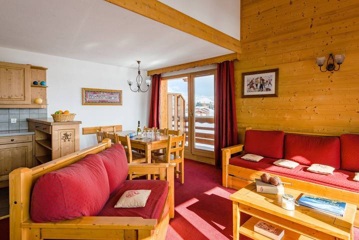 Gîte pour 6 personnes, avec piscine ainsi que balcon et sauna dans La Toussuire - 2