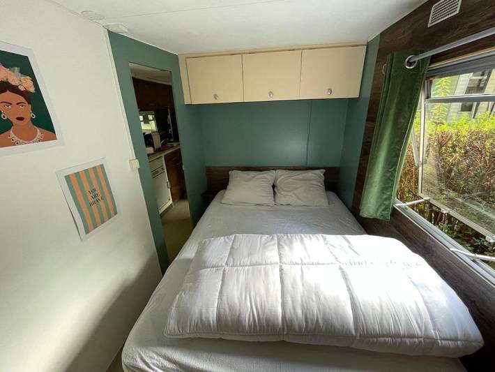 Gîte pour 4 personnes, avec vue ainsi que terrasse et piscine à Tourtoirac - 4